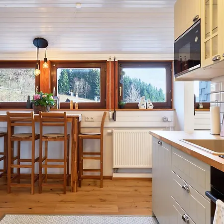 Grosse Schwarzwald-fewo Mit Naturblick In Appartamento *